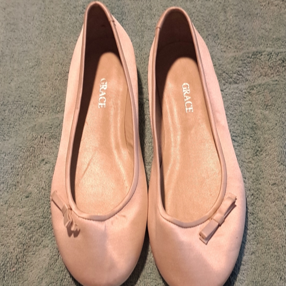 Off white flats